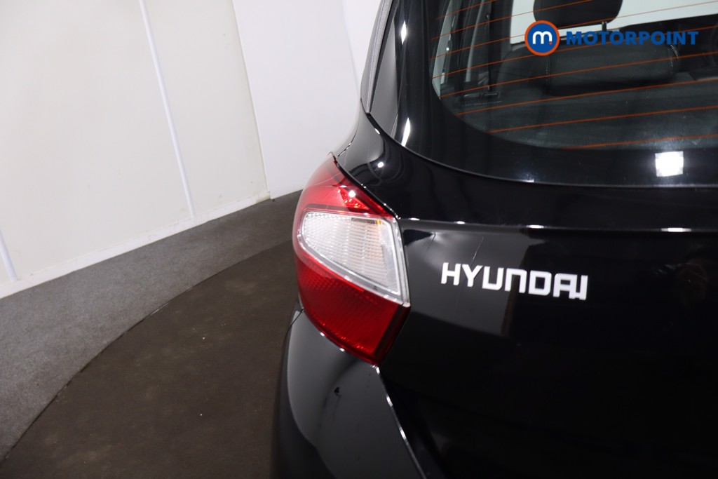 Hyundai I10 Advance Automatic Petrol Hatchback - Stock Number (1618092) - 32nd supplementary image