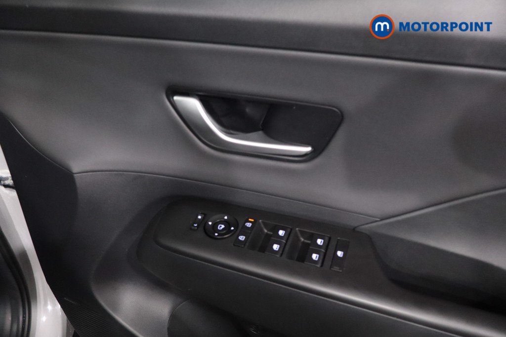 Hyundai Kona Ultimate Automatic Petrol-Electric Hybrid SUV - Stock Number (1618155) - 26th supplementary image