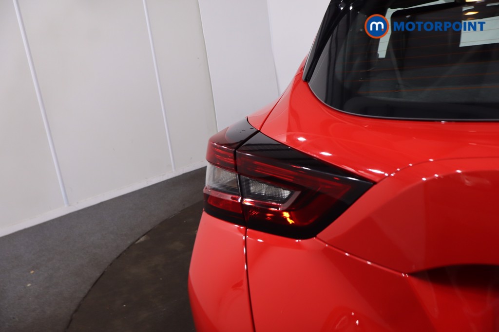 Nissan Juke Acenta Premium Manual Petrol SUV - Stock Number (1619026) - 30th supplementary image