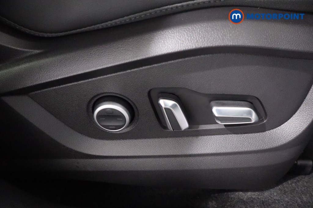 Chery Tiggo 8 Summit Automatic Petrol Plug-In Hybrid SUV - Stock Number (1619391) - 22nd supplementary image