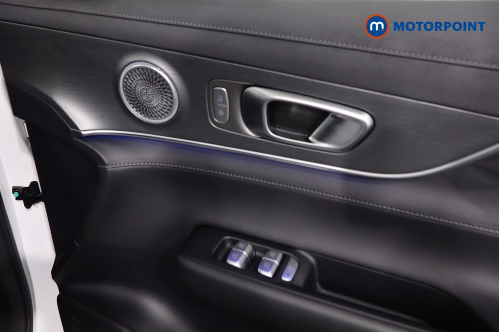 Chery Tiggo 8 Summit Automatic Petrol Plug-In Hybrid SUV - Stock Number (1619392) - 24th supplementary image