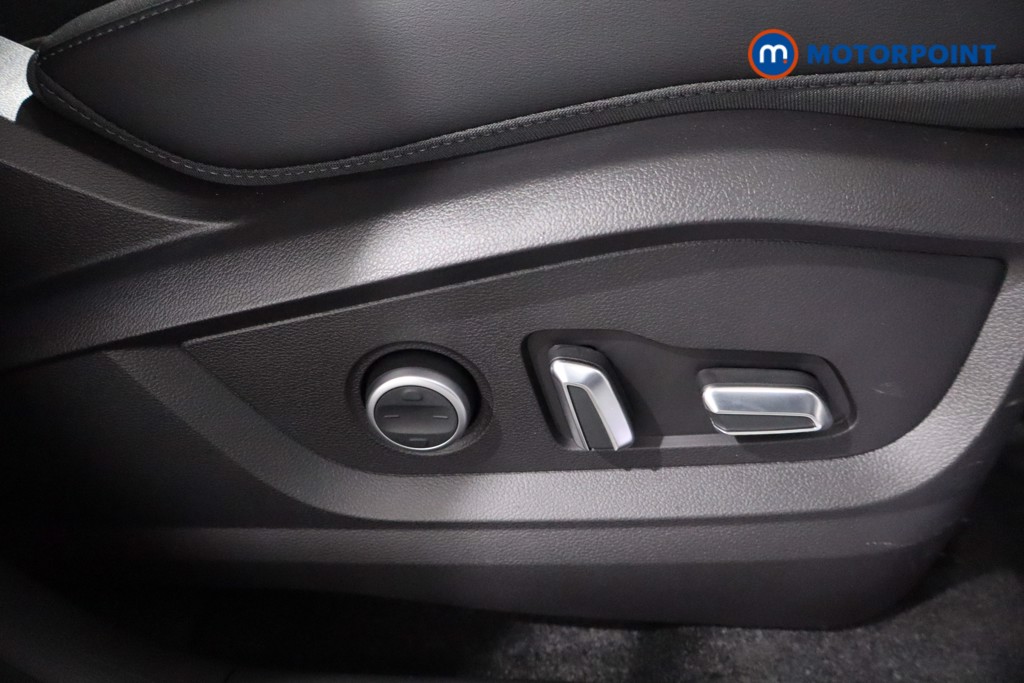 Chery Tiggo 8 Summit Automatic Petrol Plug-In Hybrid SUV - Stock Number (1619394) - 22nd supplementary image