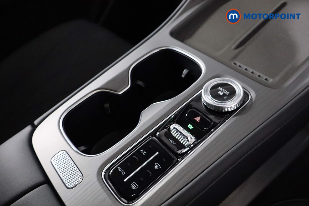 Chery Tiggo 8 Summit Automatic Petrol Plug-In Hybrid SUV - Stock Number (1619395) - 18th supplementary image