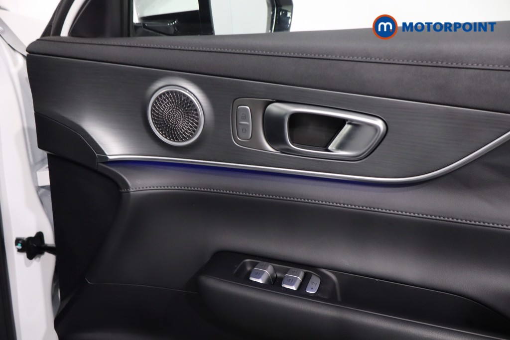 Chery Tiggo 8 Summit Automatic Petrol Plug-In Hybrid SUV - Stock Number (1619397) - 24th supplementary image