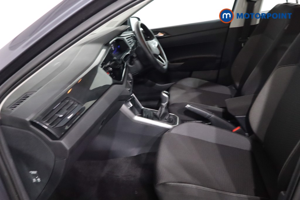 Volkswagen Polo Life Manual Petrol Hatchback - Stock Number (1619841) - 4th supplementary image