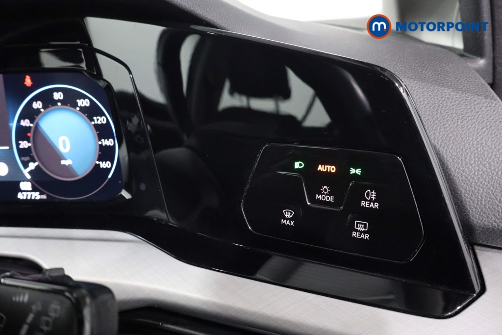 Volkswagen Golf Life Manual Petrol Hatchback - Stock Number (1619913) - 17th supplementary image