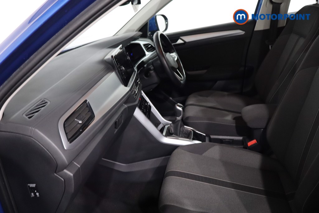 Volkswagen T-Roc Life Manual Petrol SUV - Stock Number (1620617) - 4th supplementary image
