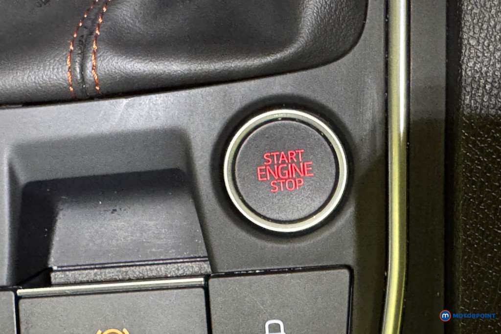 Seat Leon Fr Sport Manual Petrol Estate - Stock Number (1620966) - 14th supplementary image