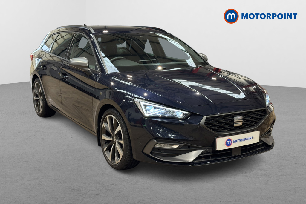 Seat Leon Fr Sport Manual Petrol Estate - Stock Number (1620966) - Drivers side front corner