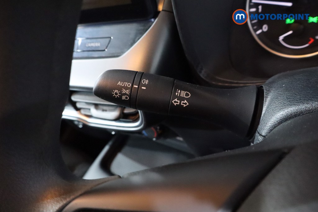 Nissan Juke Acenta Premium Manual Petrol SUV - Stock Number (1621197) - 14th supplementary image