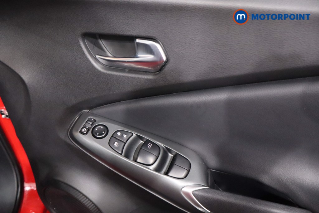 Nissan Juke Acenta Premium Manual Petrol SUV - Stock Number (1621197) - 23rd supplementary image