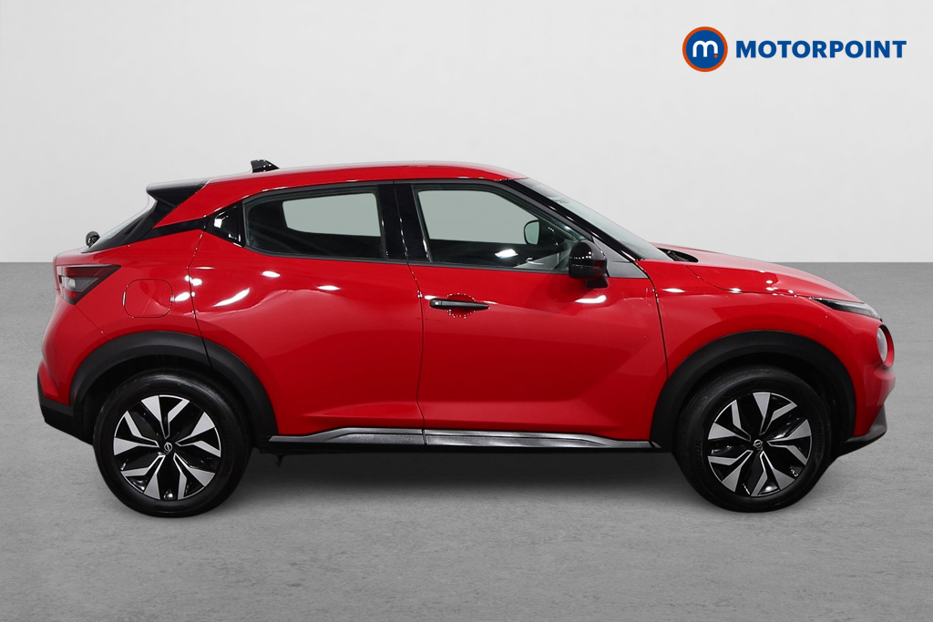 Nissan Juke Acenta Premium Manual Petrol SUV - Stock Number (1621197) - Drivers side