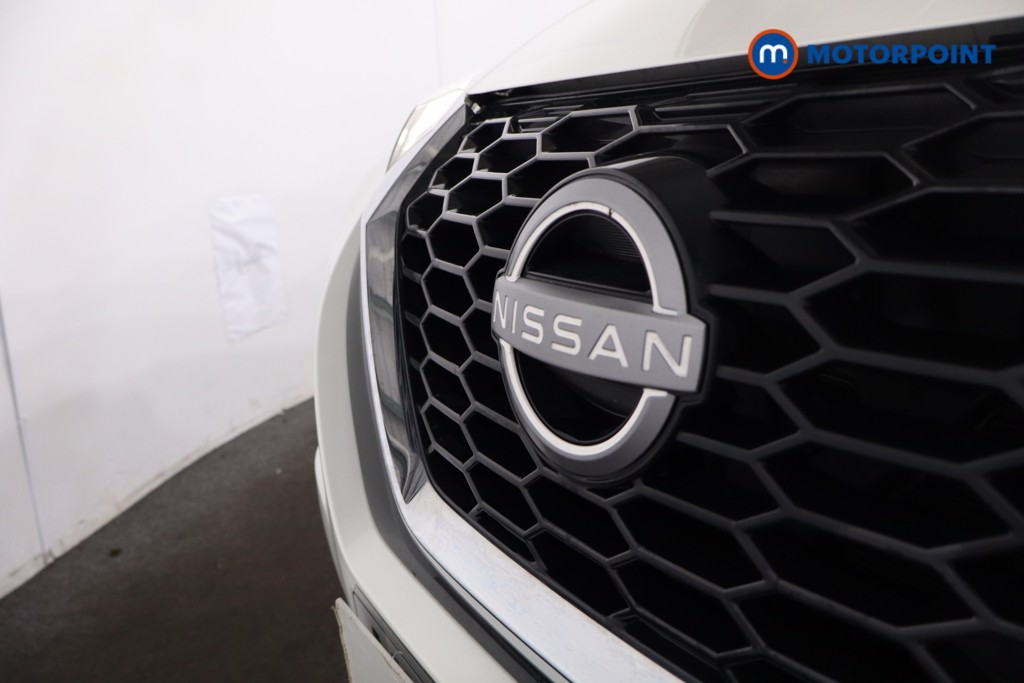 Nissan Juke Acenta Premium Manual Petrol SUV - Stock Number (1621207) - 29th supplementary image