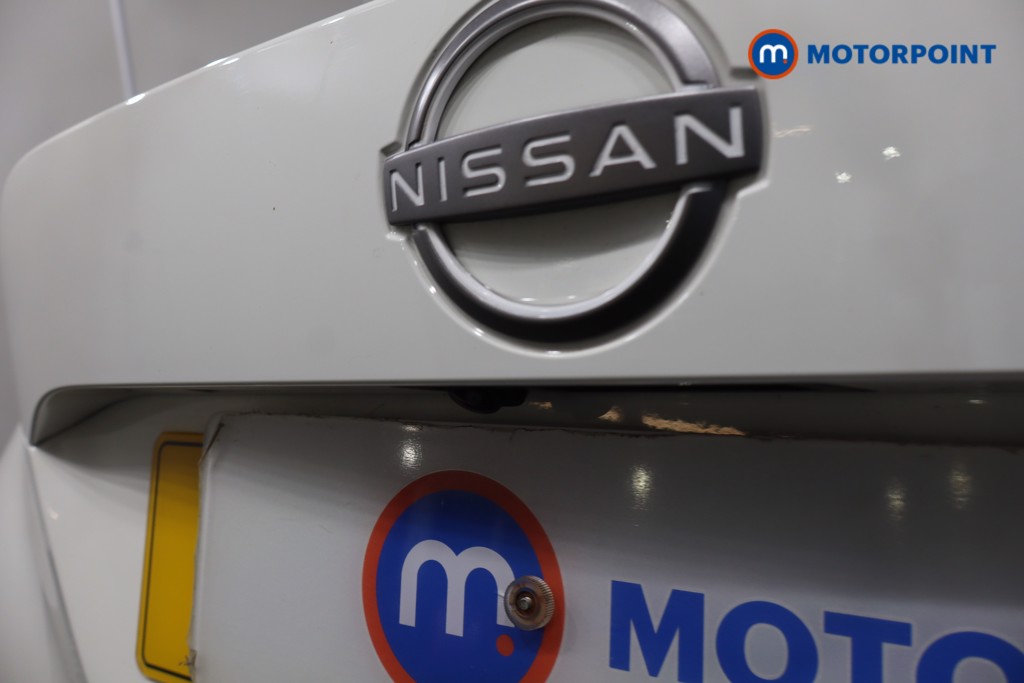 Nissan Juke Acenta Premium Manual Petrol SUV - Stock Number (1621207) - 37th supplementary image