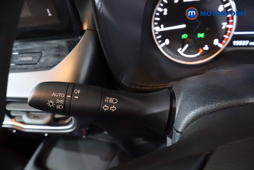 Nissan Juke Acenta Premium Manual Petrol SUV - Stock Number (1621215) - 14th supplementary image