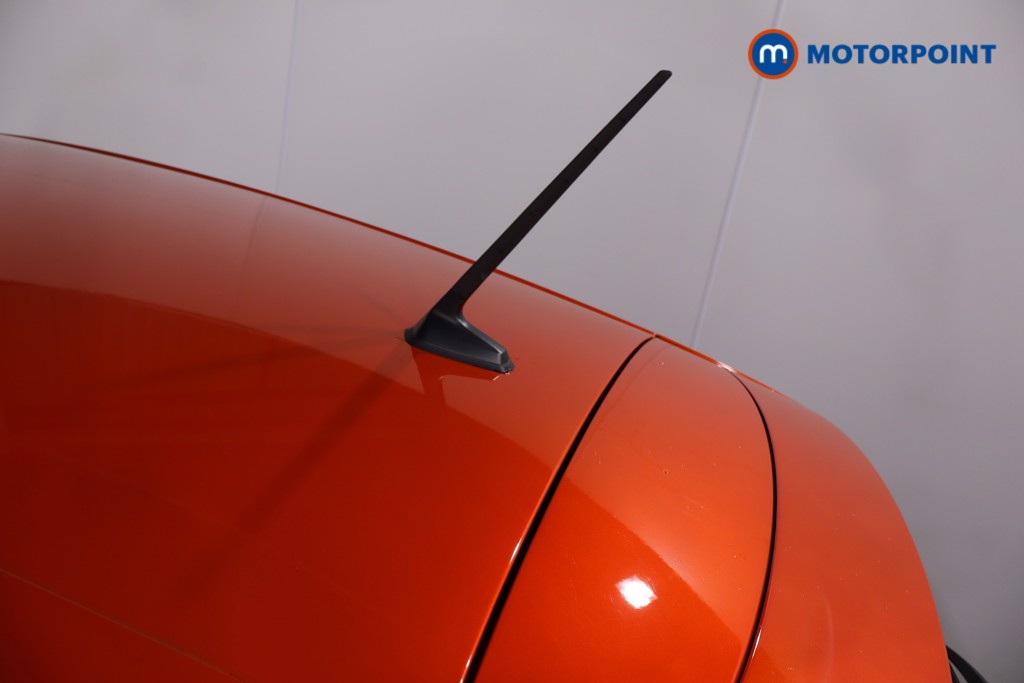 Renault Clio Evolution Automatic Petrol-Electric Hybrid Hatchback - Stock Number (1621579) - 32nd supplementary image