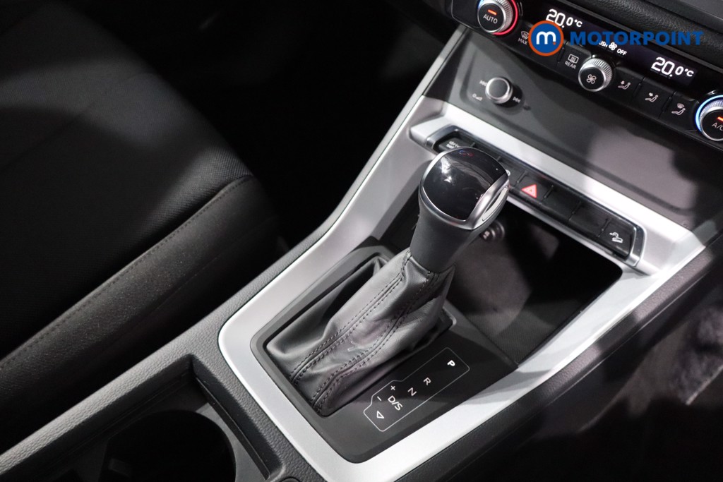 Audi Q3 Technik Automatic Diesel SUV - Stock Number (1617711) - 15th supplementary image