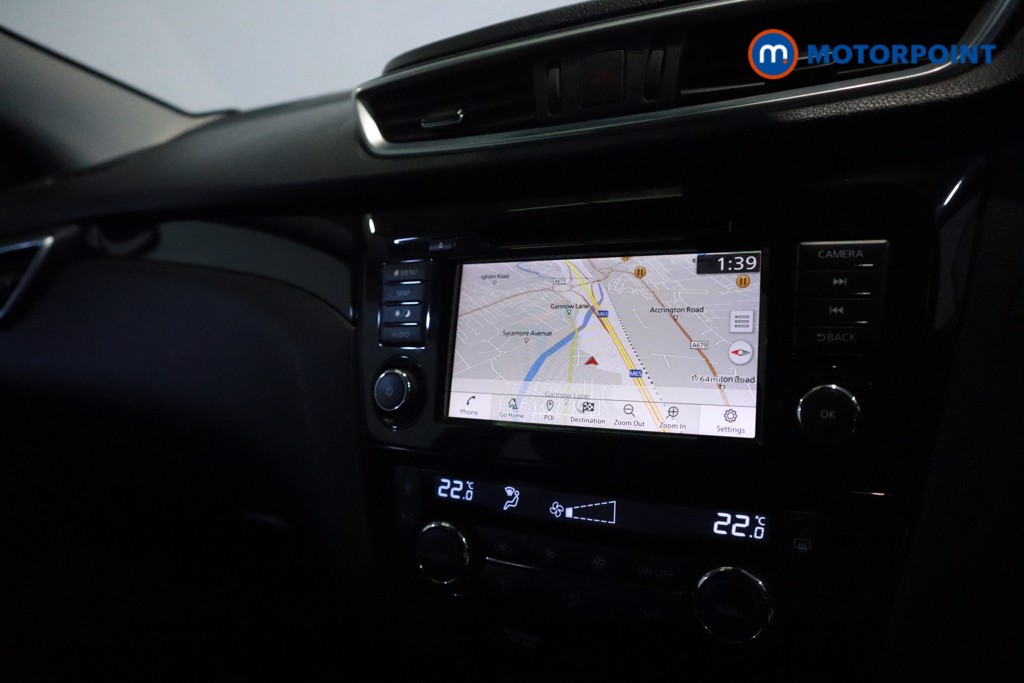 Nissan Qashqai Acenta Premium Automatic Diesel SUV - Stock Number (1618622) - 2nd supplementary image