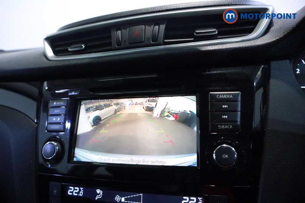 Nissan Qashqai Acenta Premium Automatic Diesel SUV - Stock Number (1618622) - 16th supplementary image