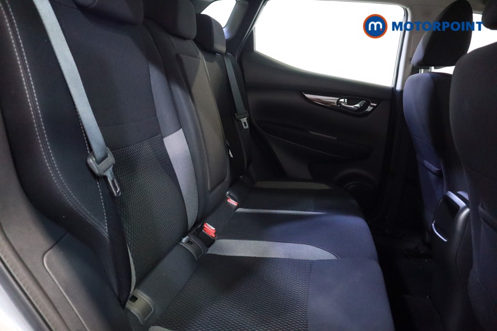 Nissan Qashqai Acenta Premium Automatic Diesel SUV - Stock Number (1618622) - 28th supplementary image