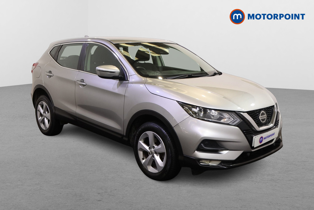 Nissan Qashqai Acenta Premium Automatic Diesel SUV - Stock Number (1618622) - Drivers side front corner