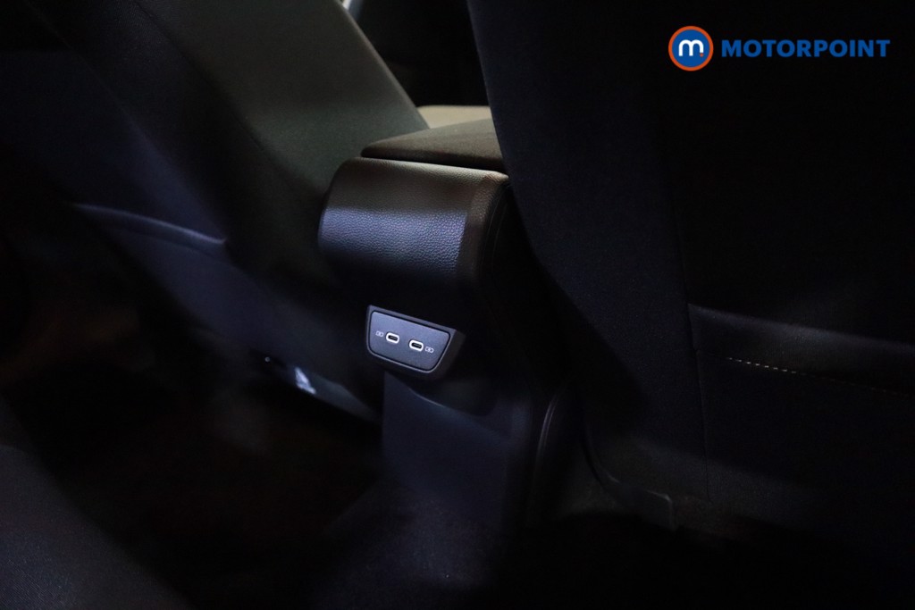 Volkswagen Polo Life Manual Petrol Hatchback - Stock Number (1619510) - 25th supplementary image