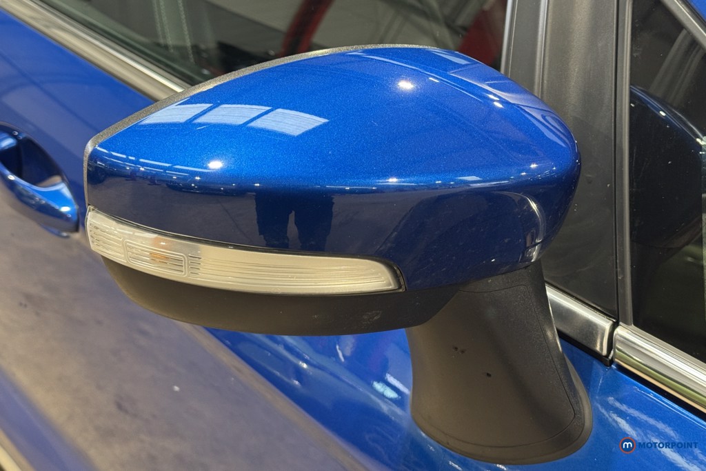 Ford Ecosport Titanium Manual Petrol SUV - Stock Number (1619980) - 6th supplementary image