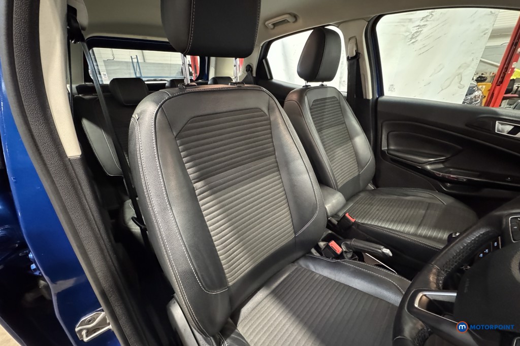Ford Ecosport Titanium Manual Petrol SUV - Stock Number (1619980) - 7th supplementary image