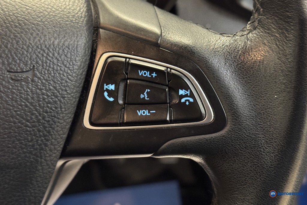 Ford Ecosport Titanium Manual Petrol SUV - Stock Number (1619980) - 10th supplementary image