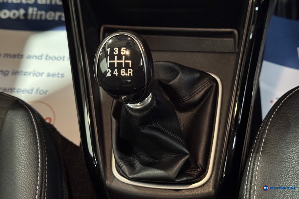 Ford Ecosport Titanium Manual Petrol SUV - Stock Number (1619980) - 18th supplementary image