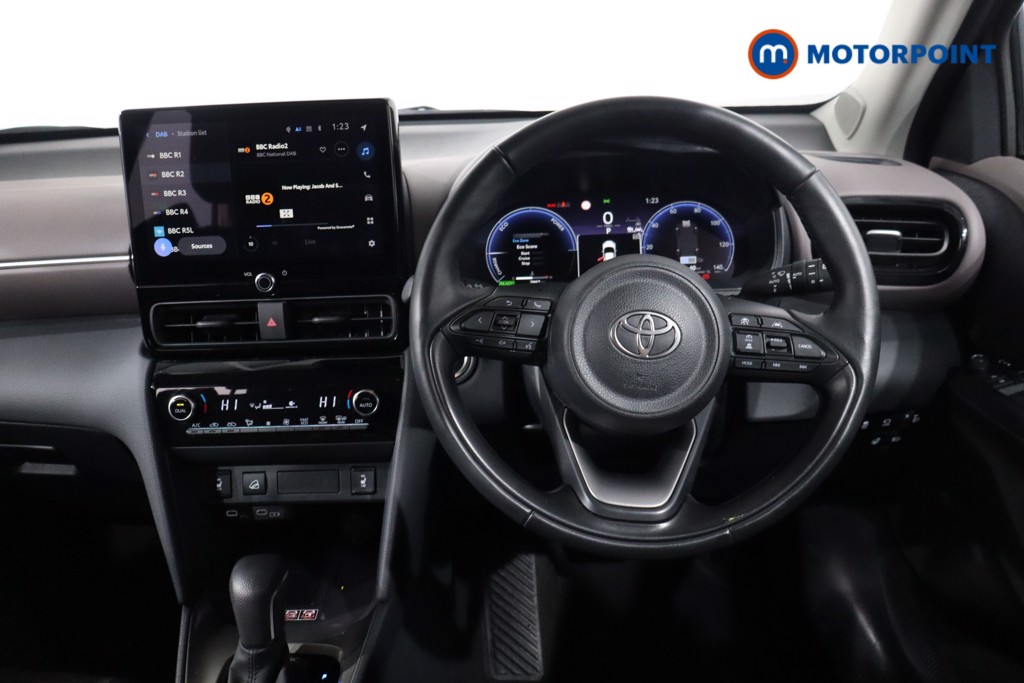 Toyota Yaris Cross Excel Automatic Petrol-Electric Hybrid Estate - Stock Number (1620049) - 3rd supplementary image