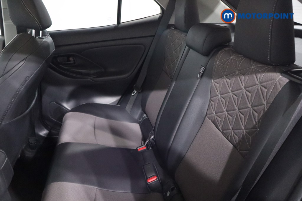 Toyota Yaris Cross Excel Automatic Petrol-Electric Hybrid Estate - Stock Number (1620049) - 5th supplementary image