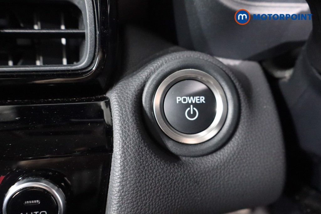 Toyota Yaris Cross Excel Automatic Petrol-Electric Hybrid Estate - Stock Number (1620049) - 21st supplementary image