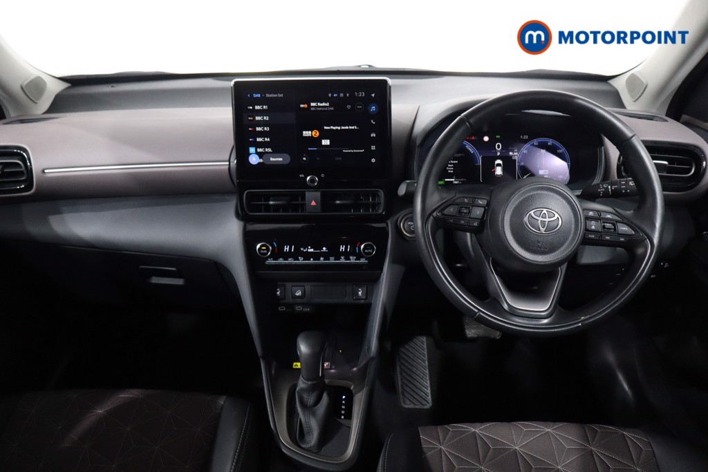 Toyota Yaris Cross Excel Automatic Petrol-Electric Hybrid Estate - Stock Number (1620049) - 1st supplementary image