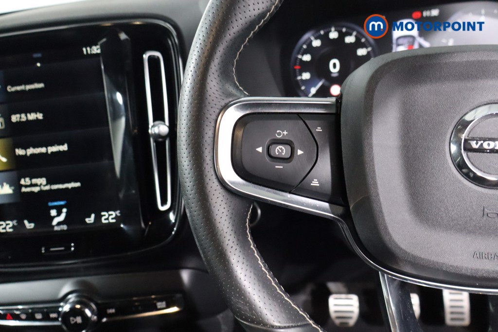 Volvo Xc40 R Design Manual Petrol SUV - Stock Number (1620163) - 7th supplementary image