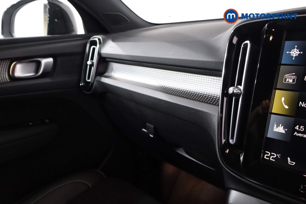 Volvo Xc40 R Design Manual Petrol SUV - Stock Number (1620163) - 15th supplementary image