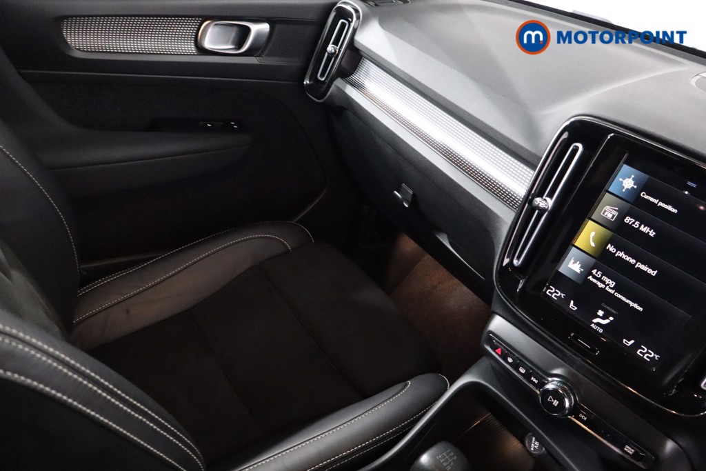 Volvo Xc40 R Design Manual Petrol SUV - Stock Number (1620163) - 16th supplementary image