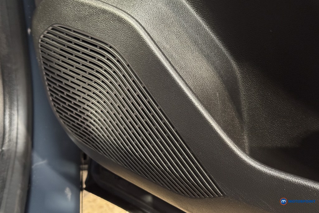 Renault Captur Iconic Edition Automatic Petrol-Electric Hybrid SUV - Stock Number (1620620) - 15th supplementary image