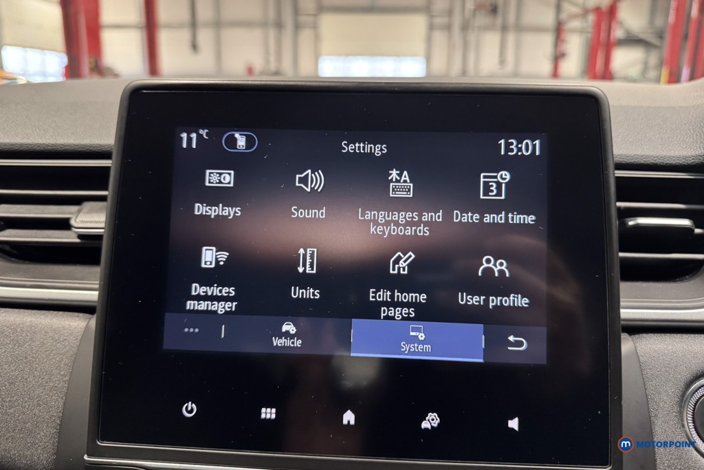 Renault Captur Iconic Edition Automatic Petrol-Electric Hybrid SUV - Stock Number (1620620) - 29th supplementary image