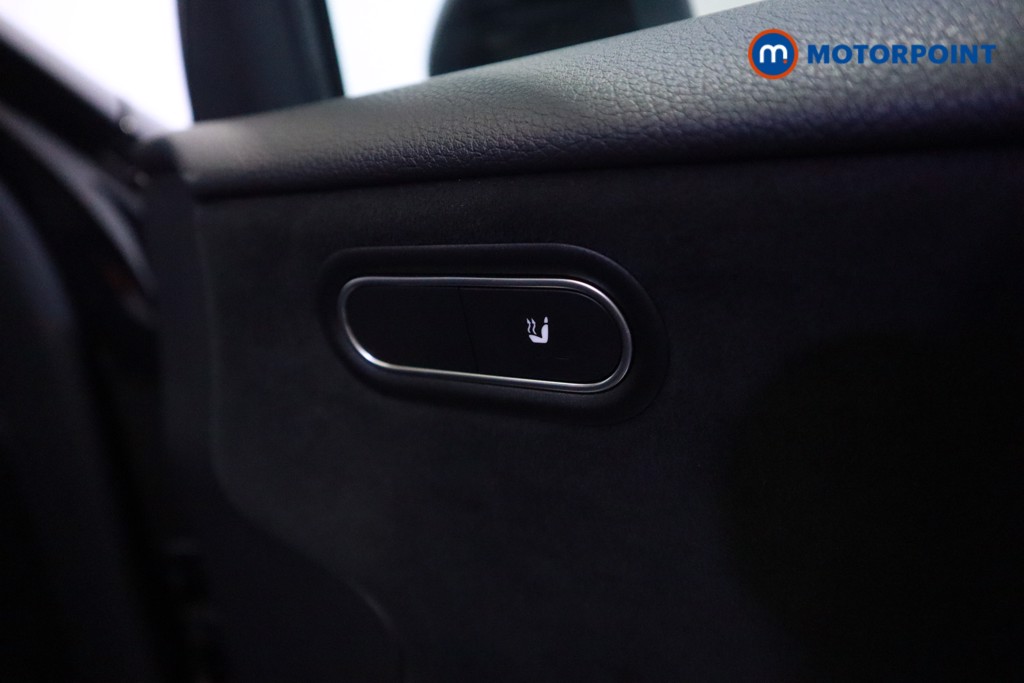 Mercedes-Benz A Class Amg Line Manual Petrol Hatchback - Stock Number (1621455) - 3rd supplementary image