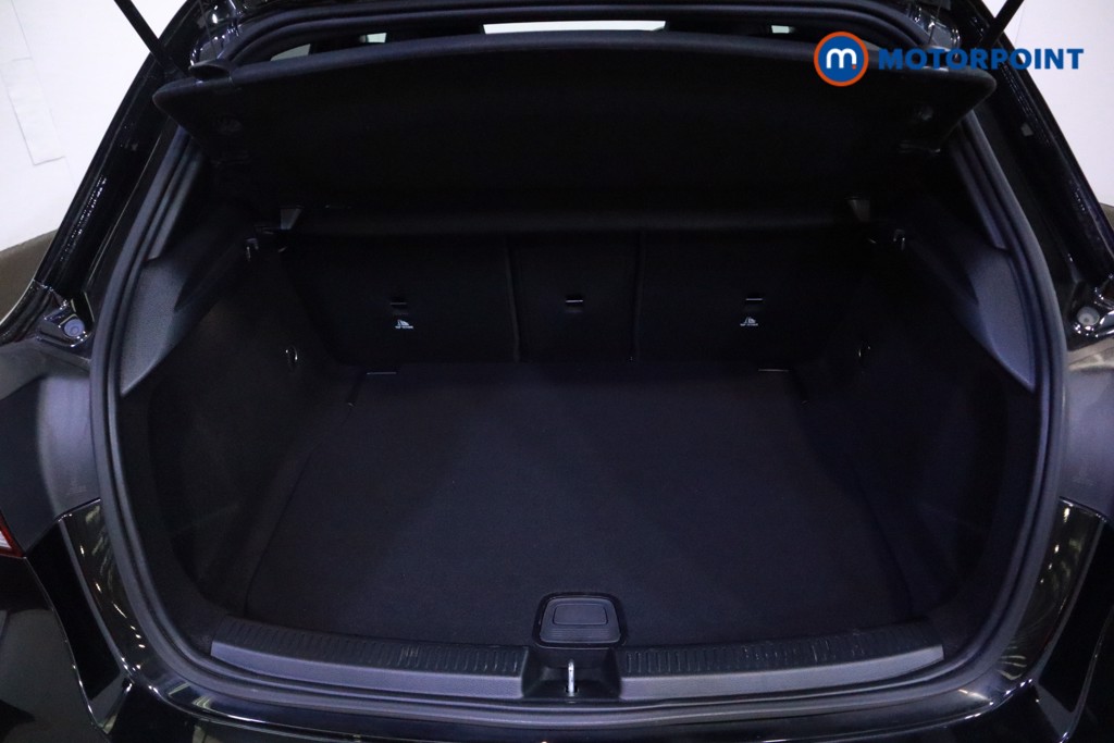 Mercedes-Benz A Class Amg Line Manual Petrol Hatchback - Stock Number (1621455) - 30th supplementary image