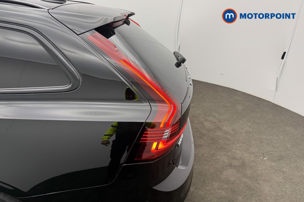 Volvo V90 R Design Automatic Petrol Plug-In Hybrid Estate - Stock Number (1561044) - 8th supplementary image