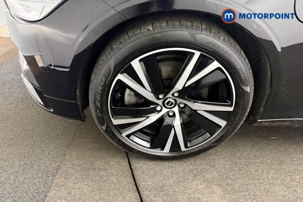 Volvo V90 R Design Automatic Petrol Plug-In Hybrid Estate - Stock Number (1561044) - 36th supplementary image