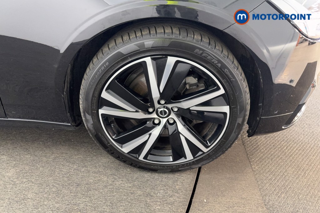 Volvo V90 R Design Automatic Petrol Plug-In Hybrid Estate - Stock Number (1561044) - 40th supplementary image