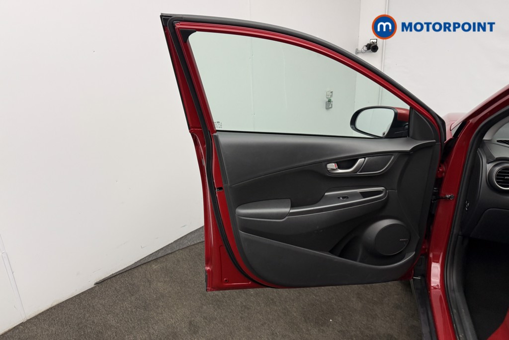 Hyundai Kona Premium Manual Petrol SUV - Stock Number (1604677) - 3rd supplementary image