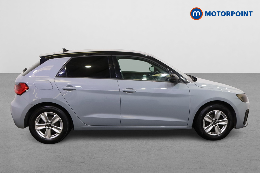 Audi A1 Technik Manual Petrol Hatchback - Stock Number (1605330) - Drivers side