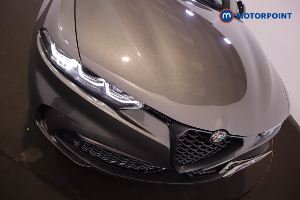 Alfa Romeo Tonale Veloce Automatic Petrol Plug-In Hybrid SUV - Stock Number (1607741) - 40th supplementary image