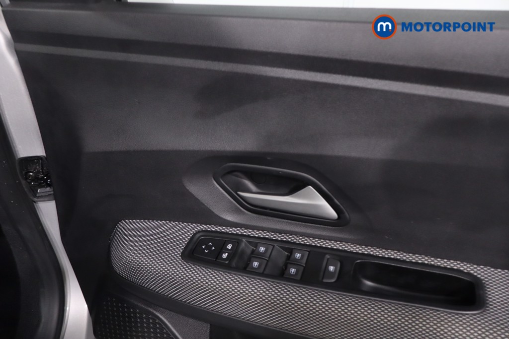 Dacia Sandero Stepway Expression Manual Petrol Hatchback - Stock Number (1610228) - 23rd supplementary image