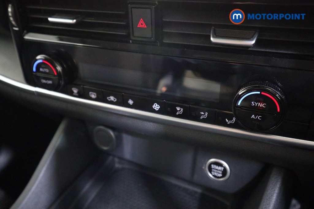 Nissan Qashqai Acenta Premium Automatic Petrol SUV - Stock Number (1610453) - 7th supplementary image