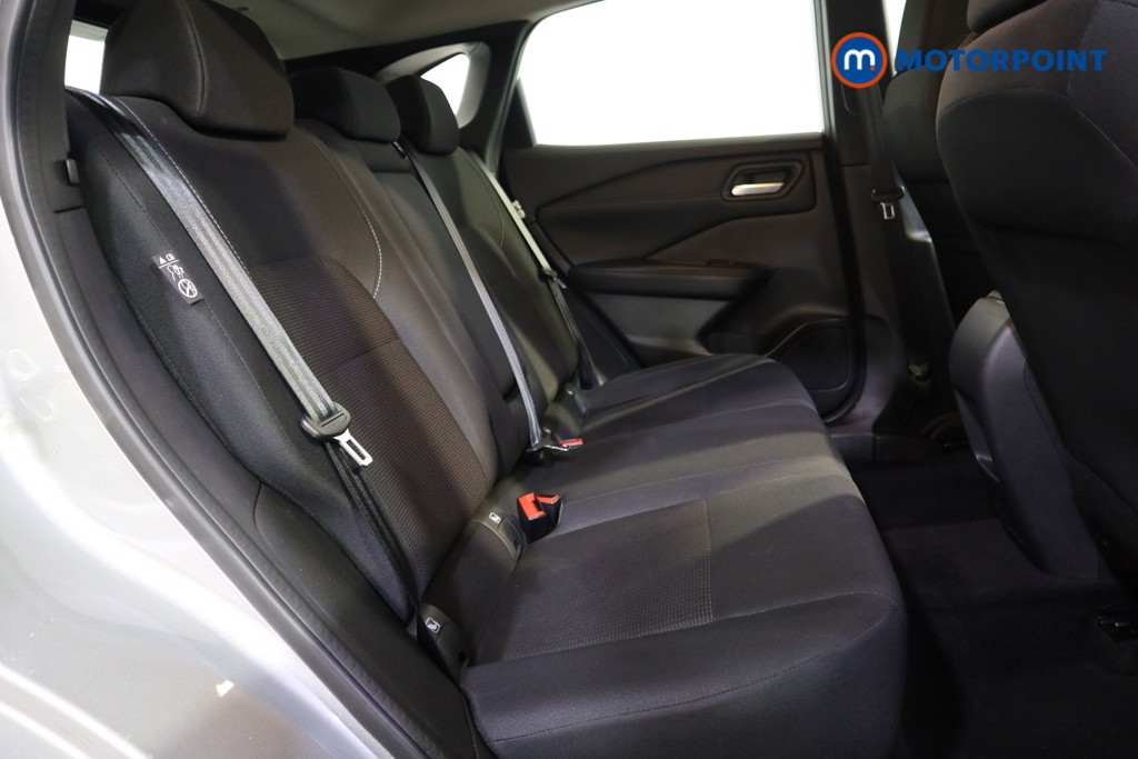 Nissan Qashqai Acenta Premium Automatic Petrol SUV - Stock Number (1610453) - 16th supplementary image